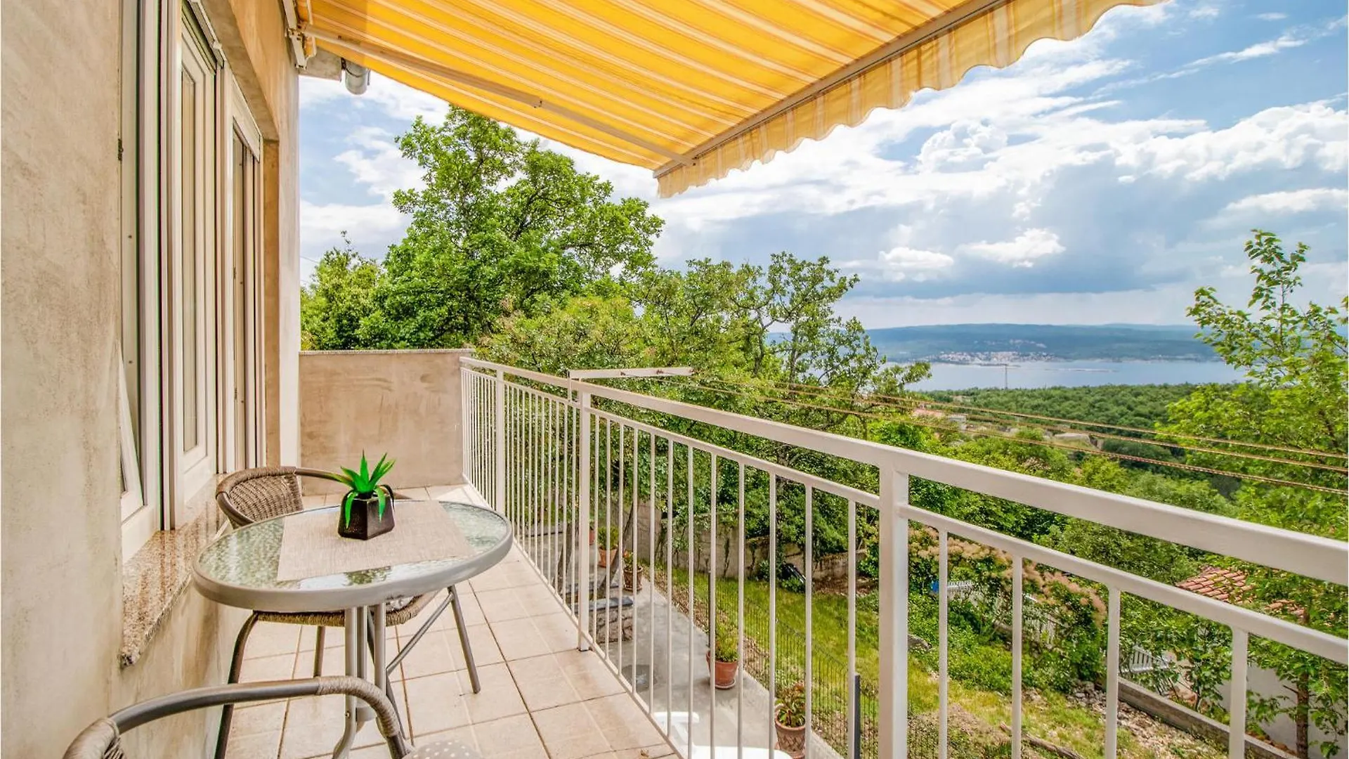 Gorgeous Home In Crikvenica With Kitchen