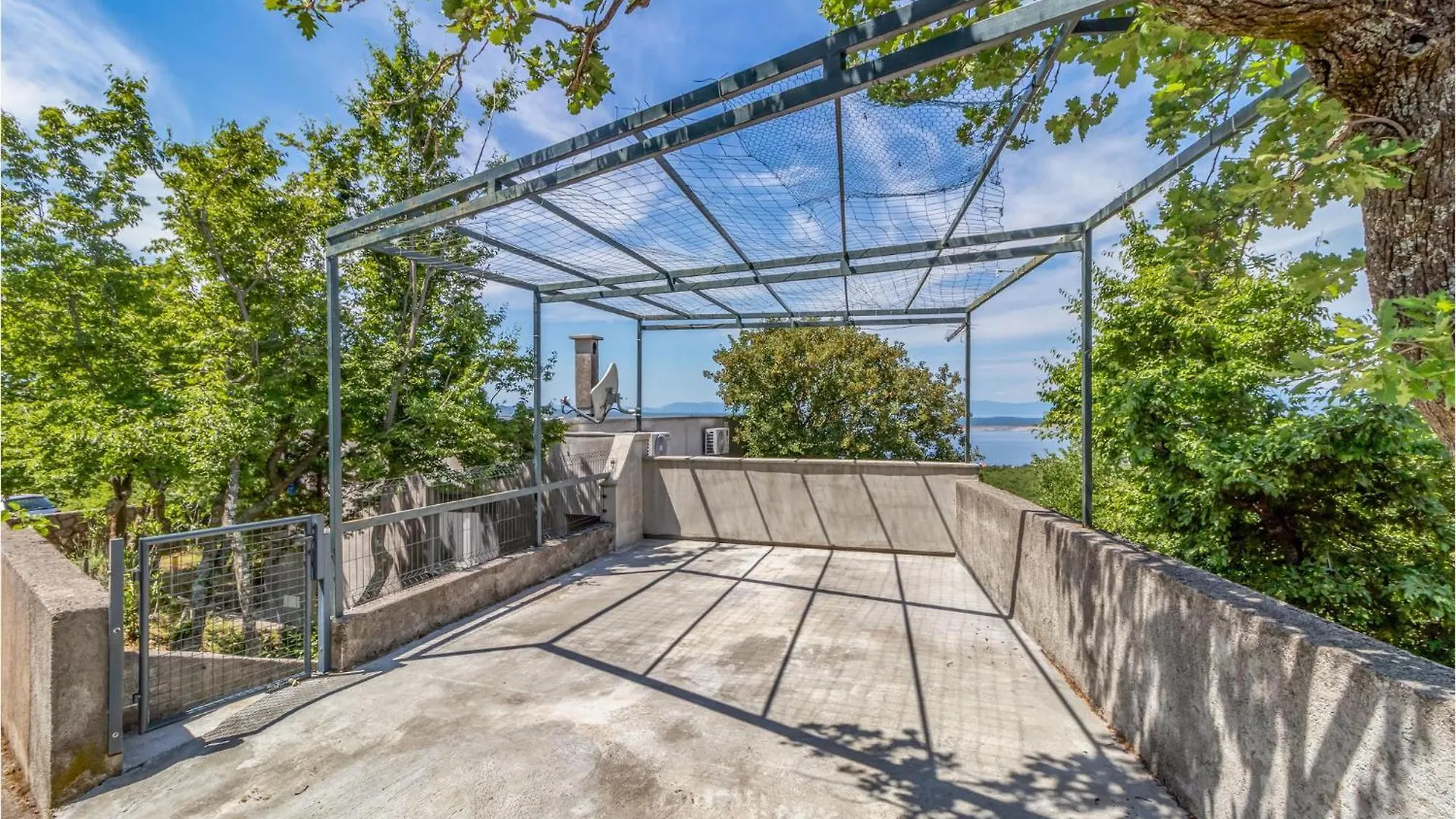 Gorgeous Home In Crikvenica With Kitchen بيت للعطل