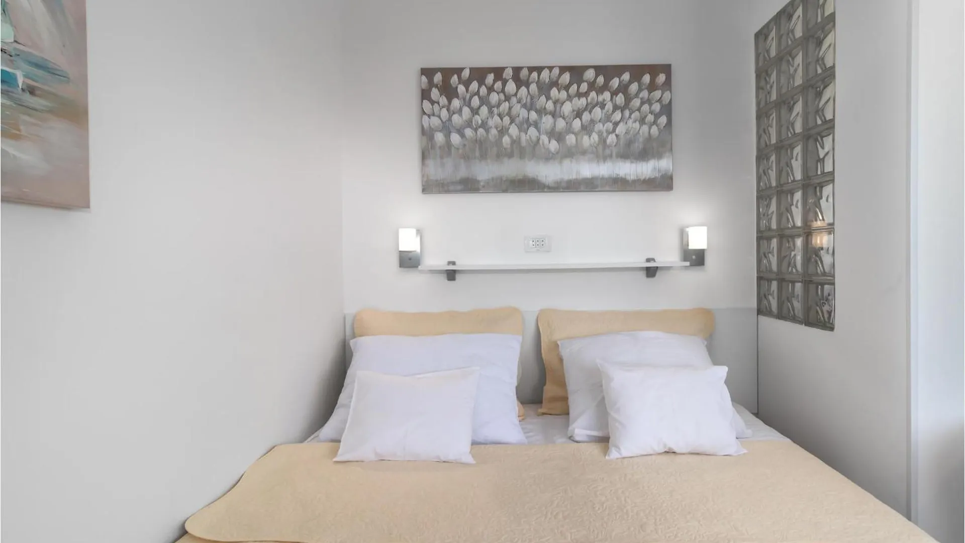 Gorgeous Home In Crikvenica With Kitchen