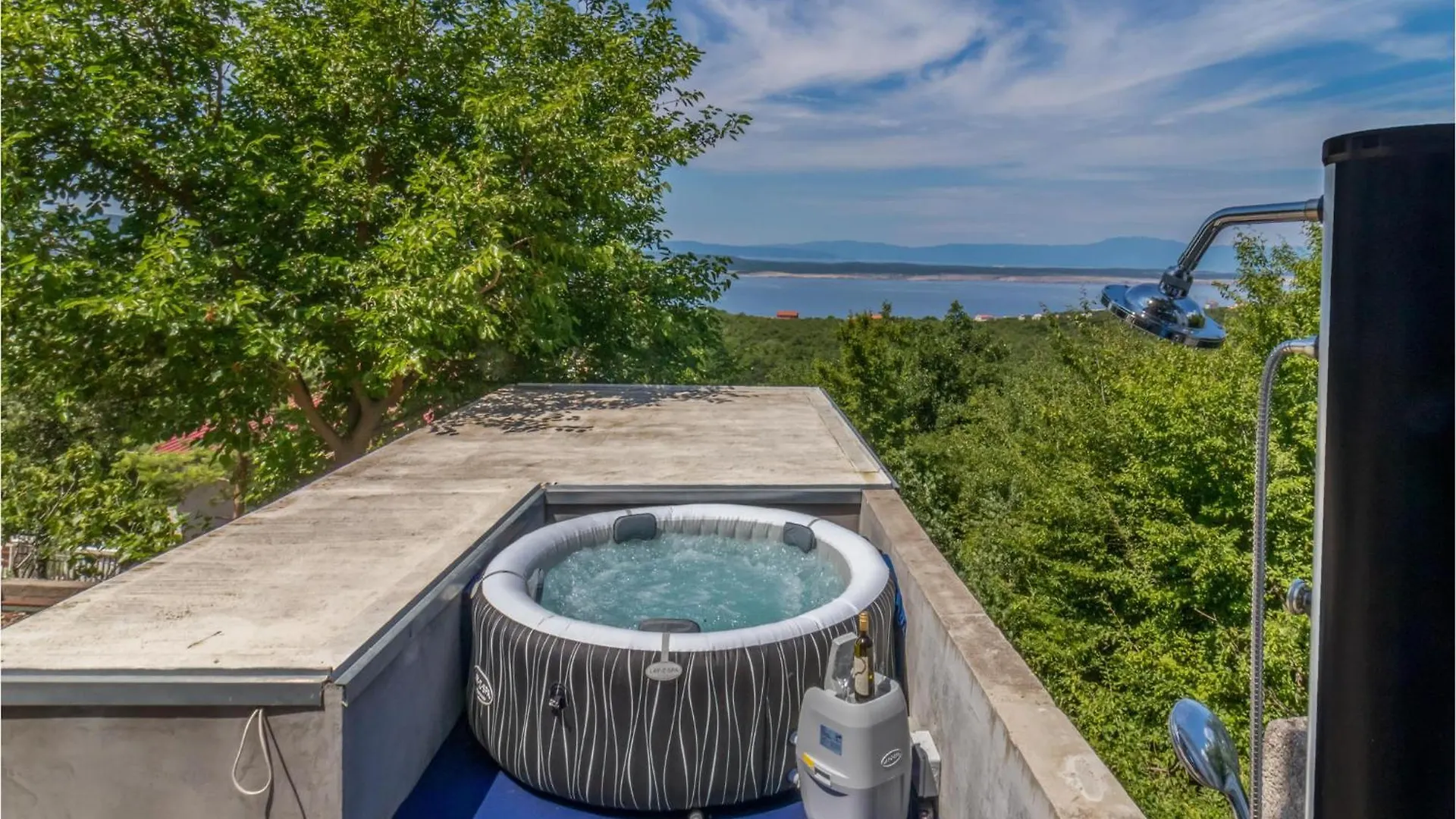 بيت للعطل Gorgeous Home In Crikvenica With Kitchen
